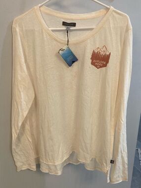 Ocean & Coast NWT Long sleeve lightweight cream Explore More Top size XL